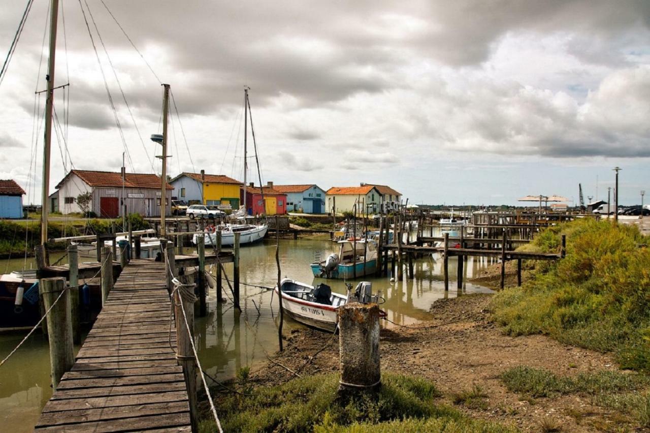 Gite Du Timbre Clion (Charente-Maritime) Exterior foto